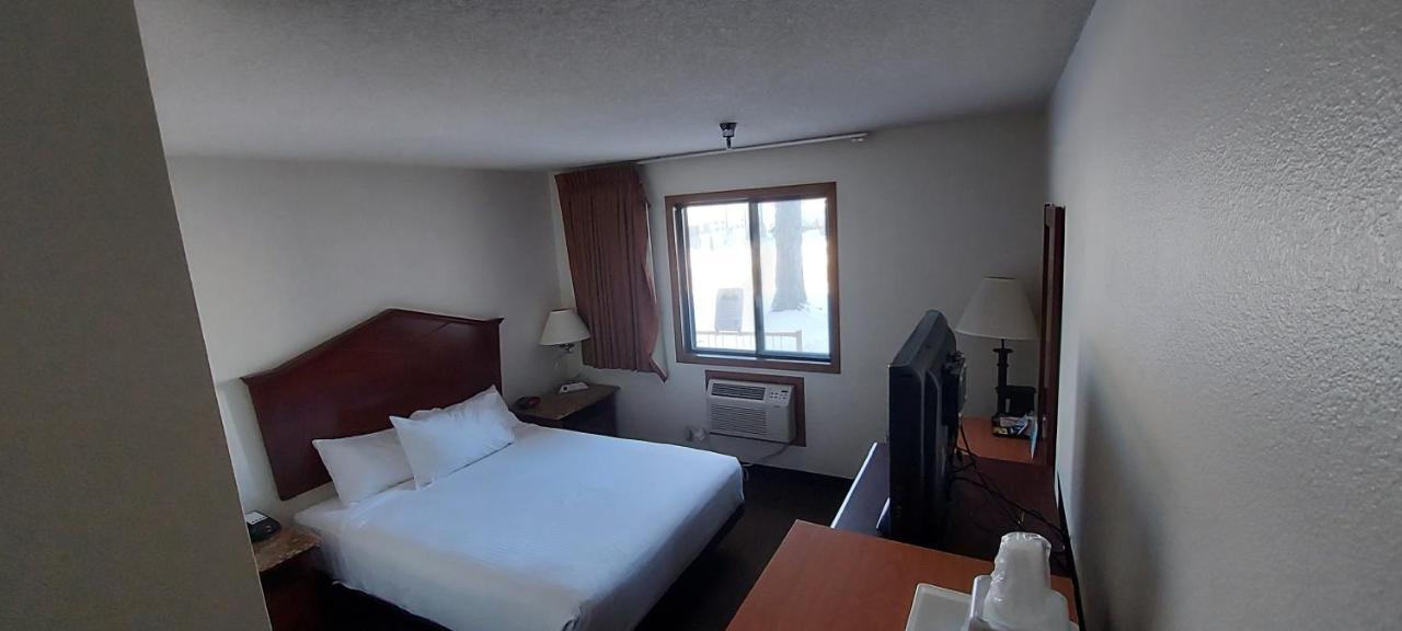 Days Inn By Wyndham Willmar Dış mekan fotoğraf